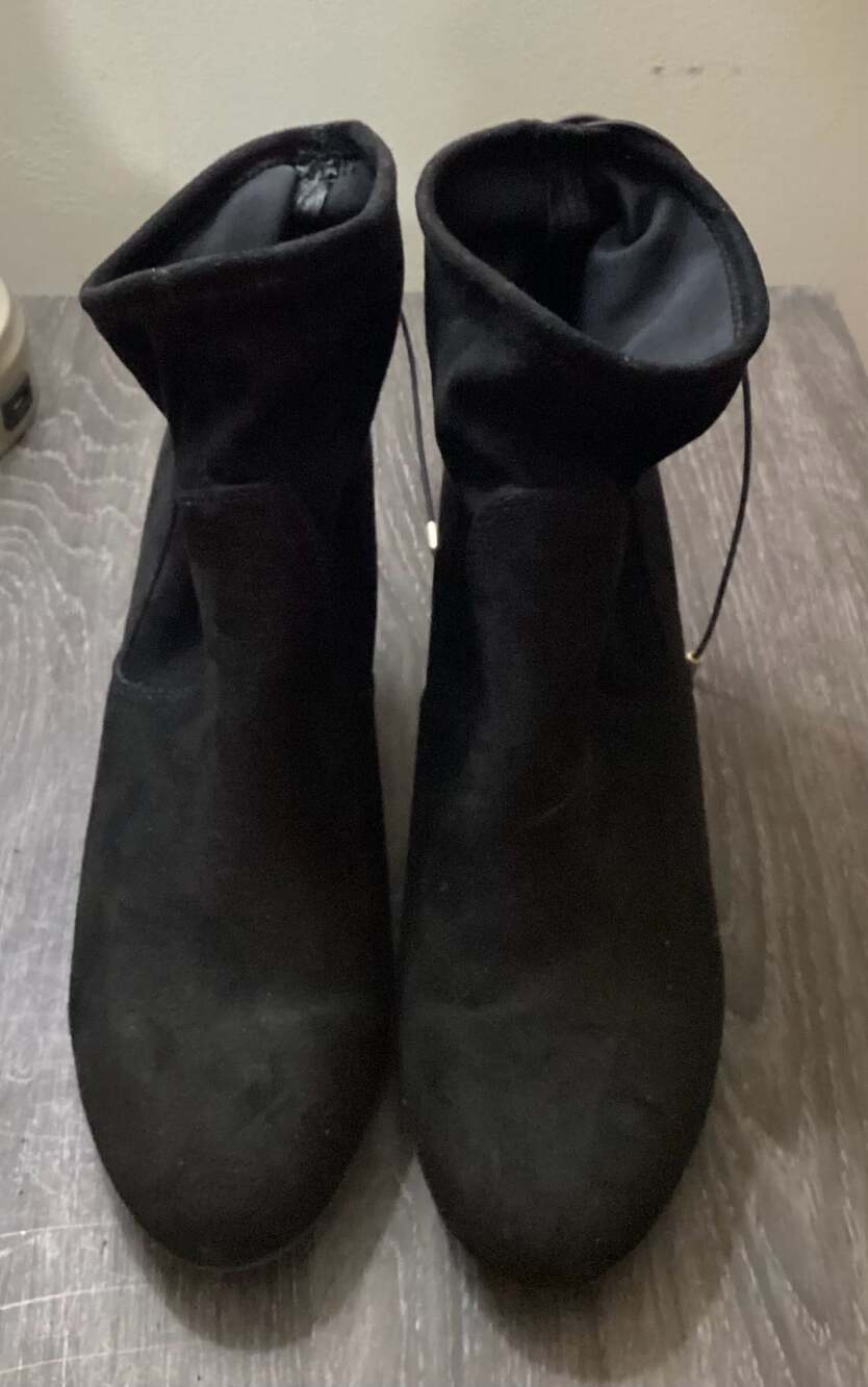 Candie's Ankle Boots Size 10 Black Faux Suede Block Heel Booties